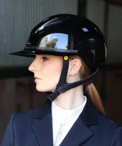Lami-Cell Helmet Alicia. Ratsakiiver Alicia läikiva viimistlusega ja mustade kristallidega.