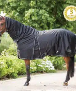 LAMI-CELL kaelusega õuetekk Bamboo hobusele, paksus 150g – hingav, veekindel, reguleeritavate rihmade ja bambusesöe voodriga. Must