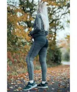 Mountain Horse Women's Tindra Tech Top - Seamless moisture-wicking and quick-drying fabric