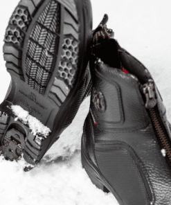 Mustad veekindlad talvised ratsasaapad, 3M Thinsulate™ isolatsiooniga, Ice Hook Technology™ jääkonksuga.