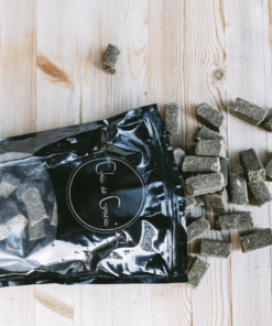 Chia de Gracia Herbal Treats - maitsvad ja tervislikud, suhkruvabad ürdimaiused hobustele.