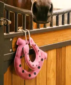 Imperial Riding Stable Buddy Horseshoe - lõbus ja praktiline mänguasi hobustele.