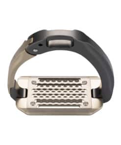 Acavallo Arena Aluplus 2.0 turvajalused – anodeeritud alumiiniumist, roostevaba terasest tallaga ja küljelt avaneva mehhanismiga.