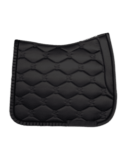 PS of Sweden koolisõiduvaltrap Ruffle – anatoomiline disain, volditud äär ja PS tsitaat.