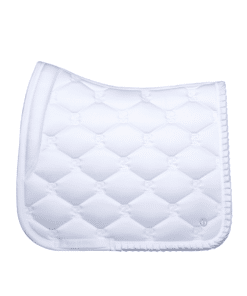 PS of Sweden koolisõiduvaltrap Ruffle – anatoomiline disain, volditud äär ja PS tsitaat.