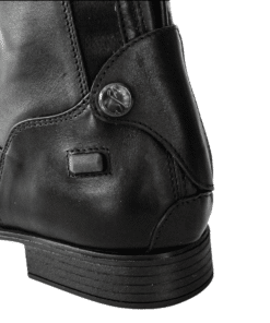 Elegantsed Tredstep™ Medici II pikad ratsasaapad – kvaliteetne vasikanahk ja tipptasemel disain ratsutamiseks.