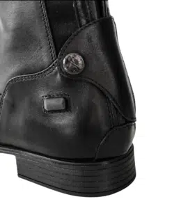 Elegantsed Tredstep™ Medici II pikad ratsasaapad – kvaliteetne vasikanahk ja tipptasemel disain ratsutamiseks.