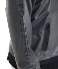 Equestro laste tuulekindel kapuutsiga vihmajope – läbipaistev, veekindel ja unisex mudel ratsutamiseks.