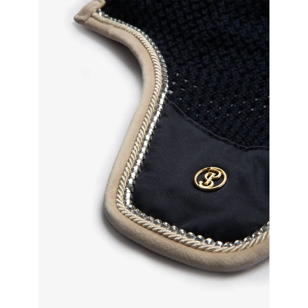 PS of Sweden Vintage Monogram kõrvad, elastne kõrvade osa, kristallidega äär, käsitsi heegeldatud.