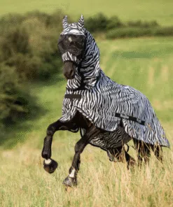 Zebra pattern fly and eczema rug with neck cover – Covalliero Fly & Eczema RugBe