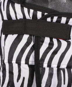 Zebra mustriga putukate ja ekseemi tekk kaela osaga – Covalliero Fly & Eczema RugBe