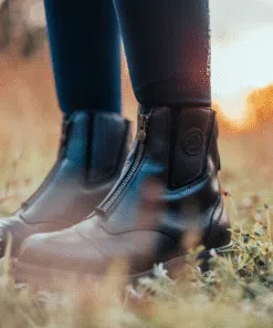 Mountain Horse Wild River Zip veekindel musta värvi paddock- täisnahast poolsaabas.